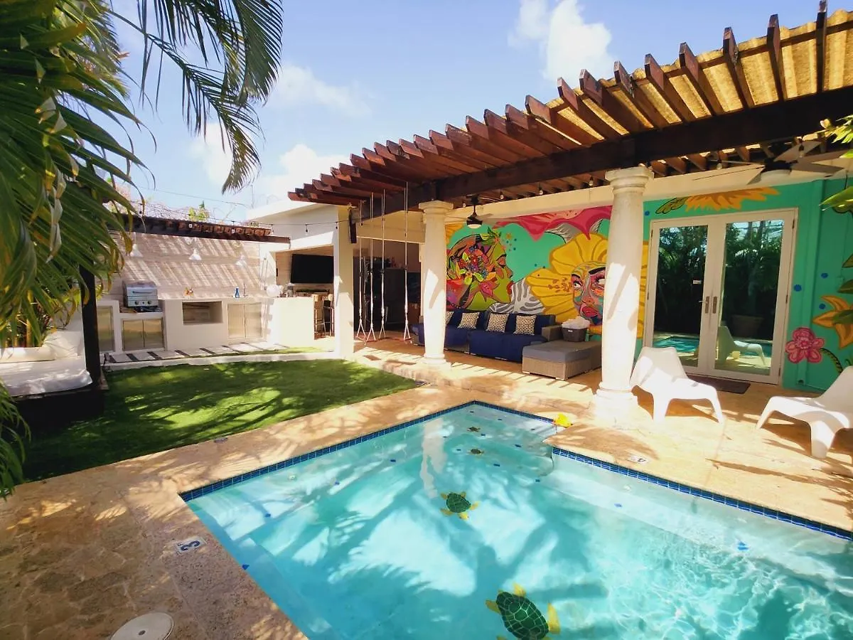 Relaxing Oasis With Pool Heater And Cabana Villa San Juan